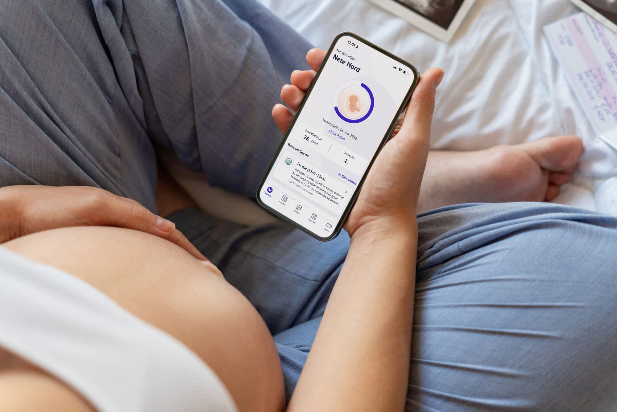 Graviditetsmappen og gravid person